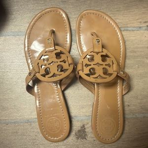 tory burch miller sandals patent leather sand